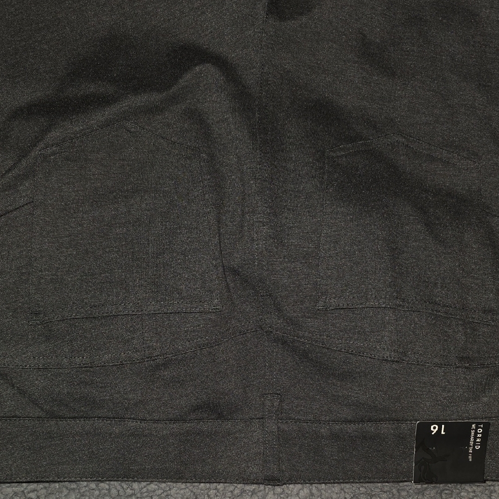 Torrid Size 16 Charcoal Tailored Trouser Stretchy Skinny Pants Elastic Waistband - Picture 8 of 11